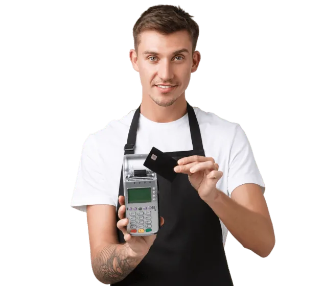 Продавец принимает оплату картой через POS-терминал